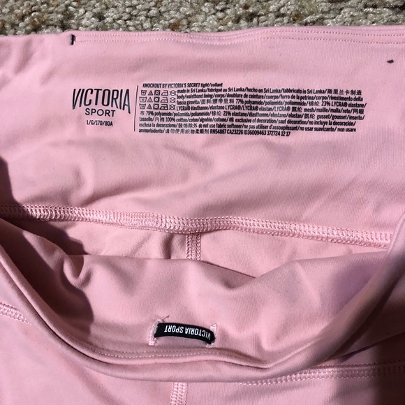 Victoria Secret Knockout Leggings w pockets - Picture 3 of 3